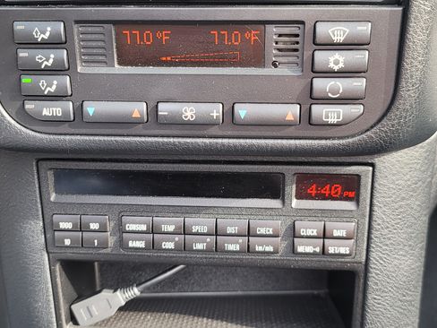 Used 1998 BMW M3 Convertible image 25