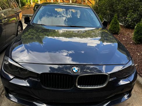 Used 2012 BMW 328i Sedan RWD image 1