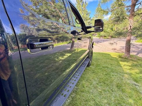 Used 2022 Ford F250 Lariat w/ Tremor Off-Road Package AWD/4WD image 2