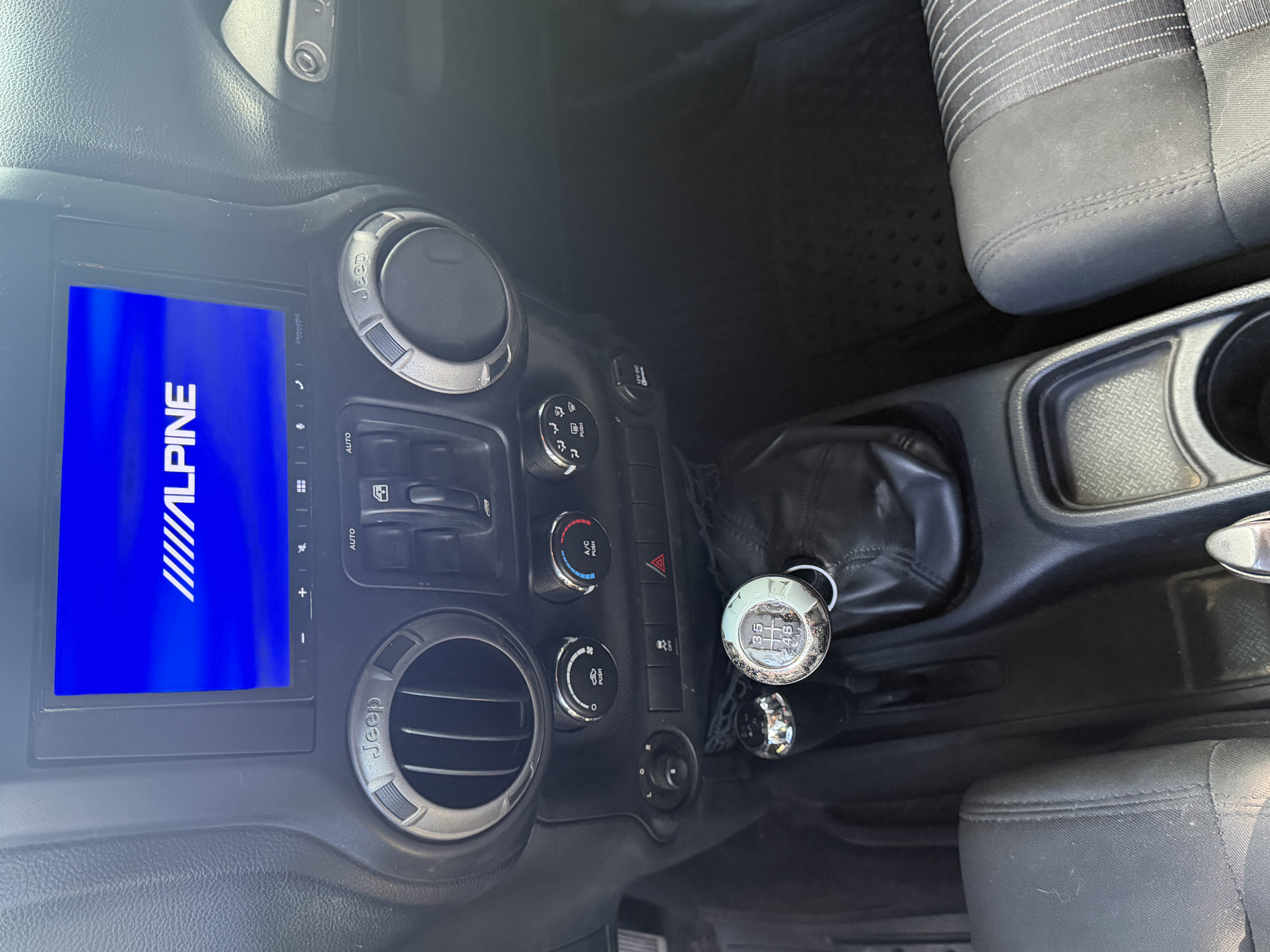 Used 2012 Jeep Wrangler Unlimited Sport w/ PWR Convenience Group AWD/4WD image 14