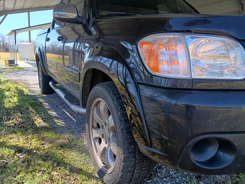 Used 2006 Toyota Tundra SR5 image 2