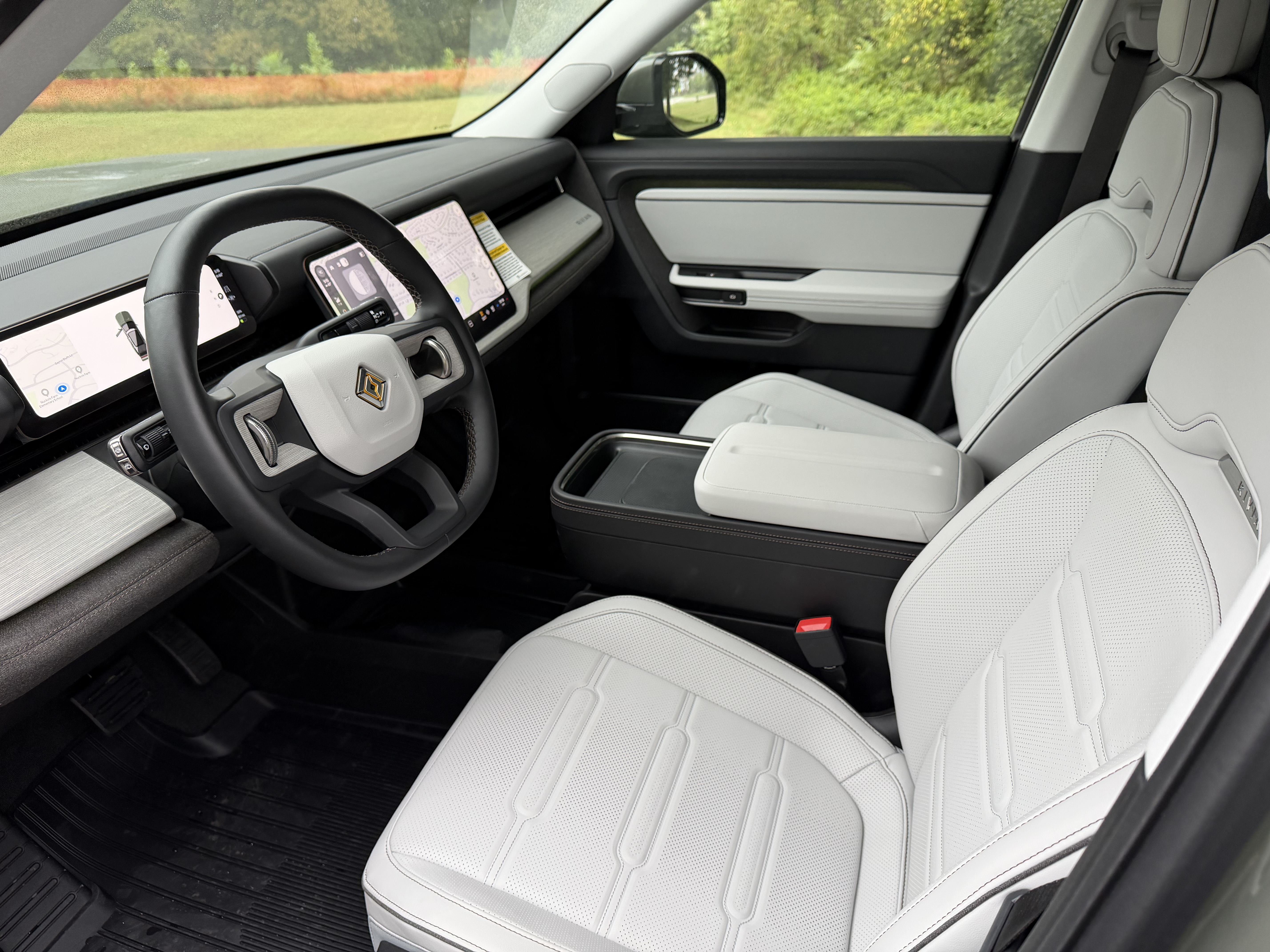 Used 2027 Rivian R2 Performance Dual AWD/4WD image 15