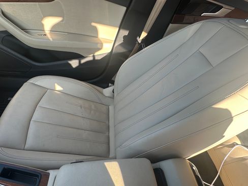 Used 2023 Audi A4 2.0T Premium w/ Convenience Package image 20