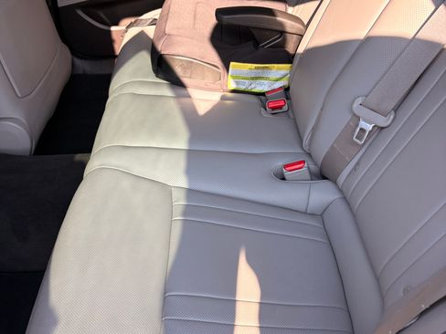 Used 2018 Genesis G80 3.8 w/ Option Group 03 RWD image 25