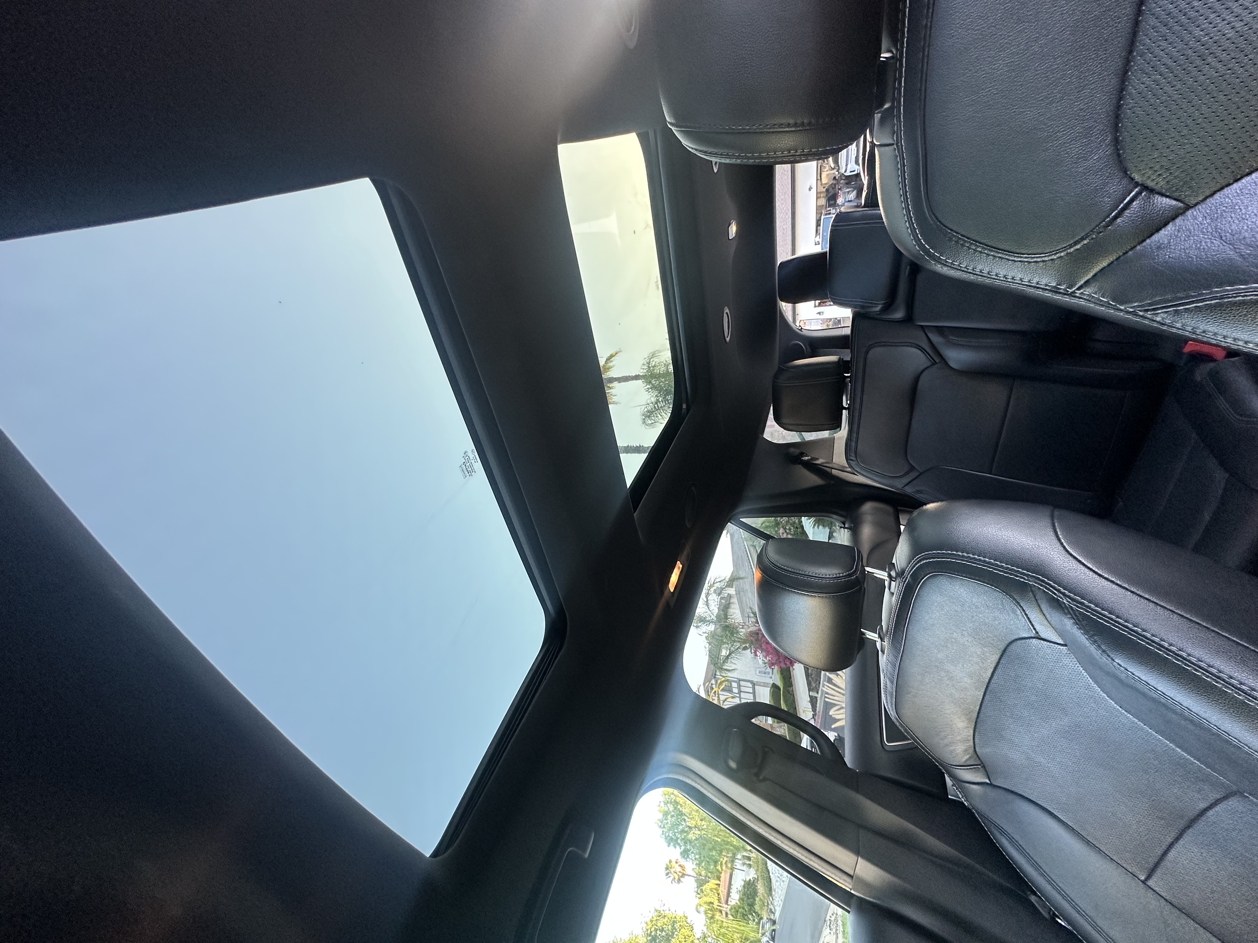 Used 2017 Ford Explorer Limited FWD image 4