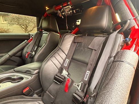 Used 2016 Dodge Challenger SRT Hellcat image 10