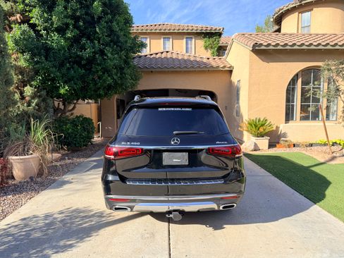 Used 2021 Mercedes-Benz GLS 450 4MATIC image 5