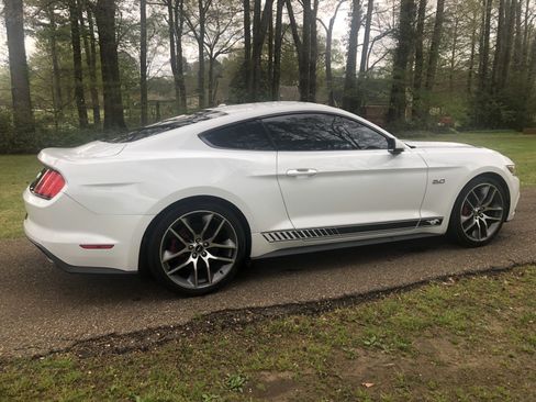 Used 2015 Ford Mustang GT Premium w/ Equipment Group 401A image 4