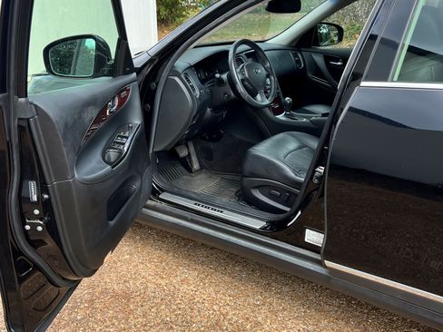 Used 2015 INFINITI QX50 Journey w/ Premium Package image 8