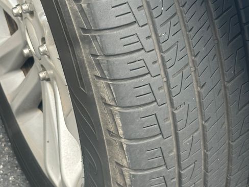 Used 2017 Ford Explorer 4WD image 16
