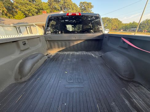 Used 2016 GMC Sierra 1500 SLT w/ Suspension Package, Off-Road AWD/4WD image 5