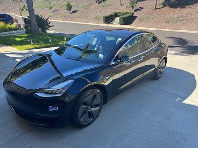 Used 2018 Tesla Model 3 Mid Range