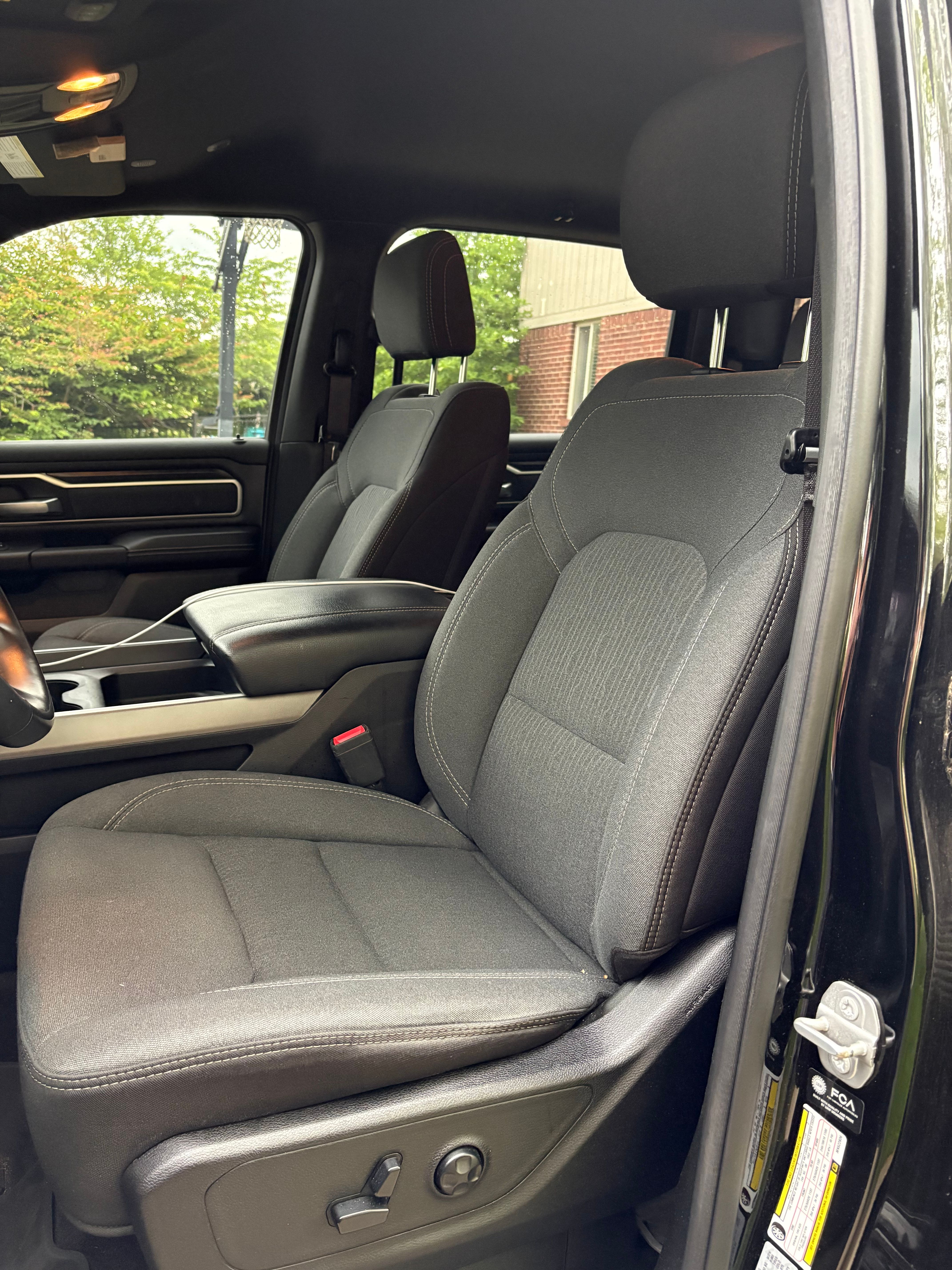 Used 2021 RAM 1500 Big Horn AWD/4WD image 21