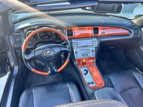 Used 2007 Lexus SC 430 Convertible image 20
