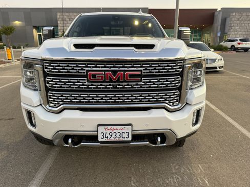 Used 2021 GMC Sierra 2500 Denali w/ Denali Ultimate Package image 5