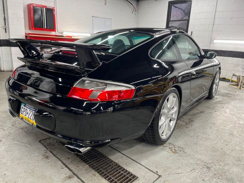Used 2004 Porsche 911 GT3 RWD image 13