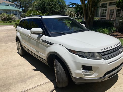 Used 2013 Land Rover Range Rover Evoque Pure Premium AWD/4WD image 8