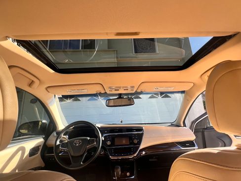 Used 2013 Toyota Avalon XLE image 5