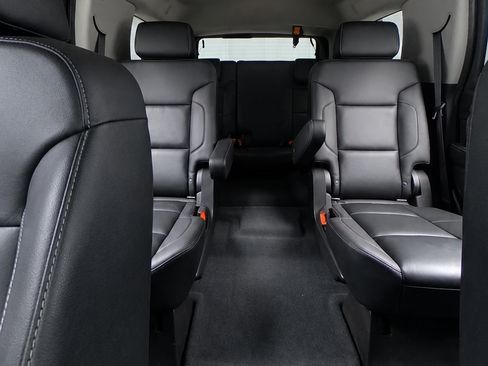 Used 2019 Chevrolet Tahoe LT AWD/4WD image 6