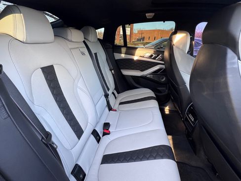 Used 2022 BMW X6 M w/ Competition Package image 15