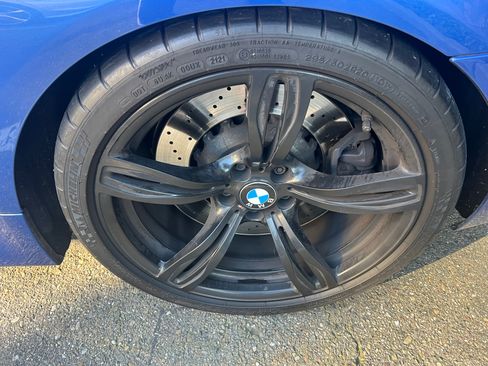 Used 2015 BMW M5 image 12