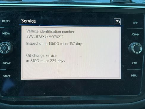 Used 2019 Volkswagen Tiguan SE w/ Panoramic Sunroof Package image 20