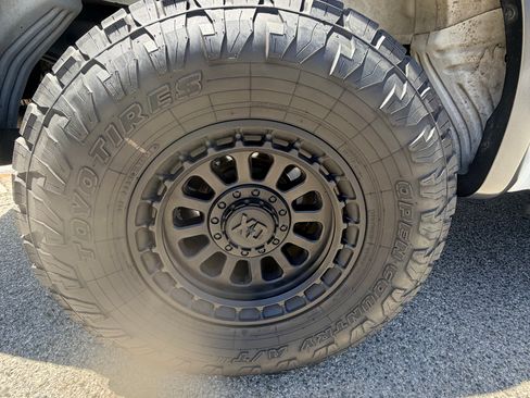 Used 2020 Ford F150 Raptor w/ Equipment Group 802A Luxury AWD/4WD image 13