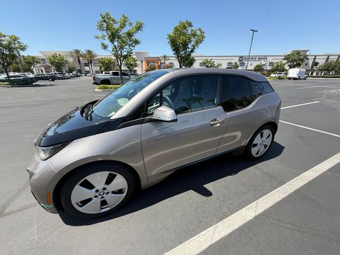 Used 2014 BMW i3 w/ Range Extender RWD image 1