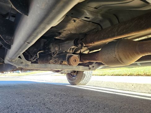 Used 2006 Dodge Ram 2500 Truck SLT image 12