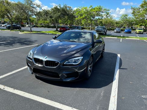 Used 2016 BMW M6 Coupe image 5