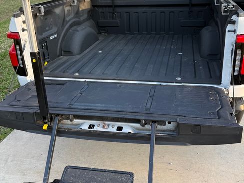 Used 2022 Ford F150 Lightning Pro w/ Tow Technology Package image 24