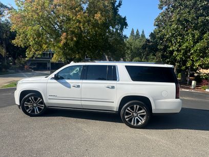 Used 2019 GMC Yukon XL Denali w/ Denali Ultimate Package