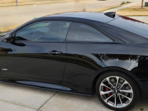 Used 2016 Cadillac ATS V w/ Carbon Fiber Package image 17