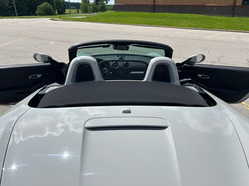 Used 2020 Porsche 718 Boxster S RWD image 14