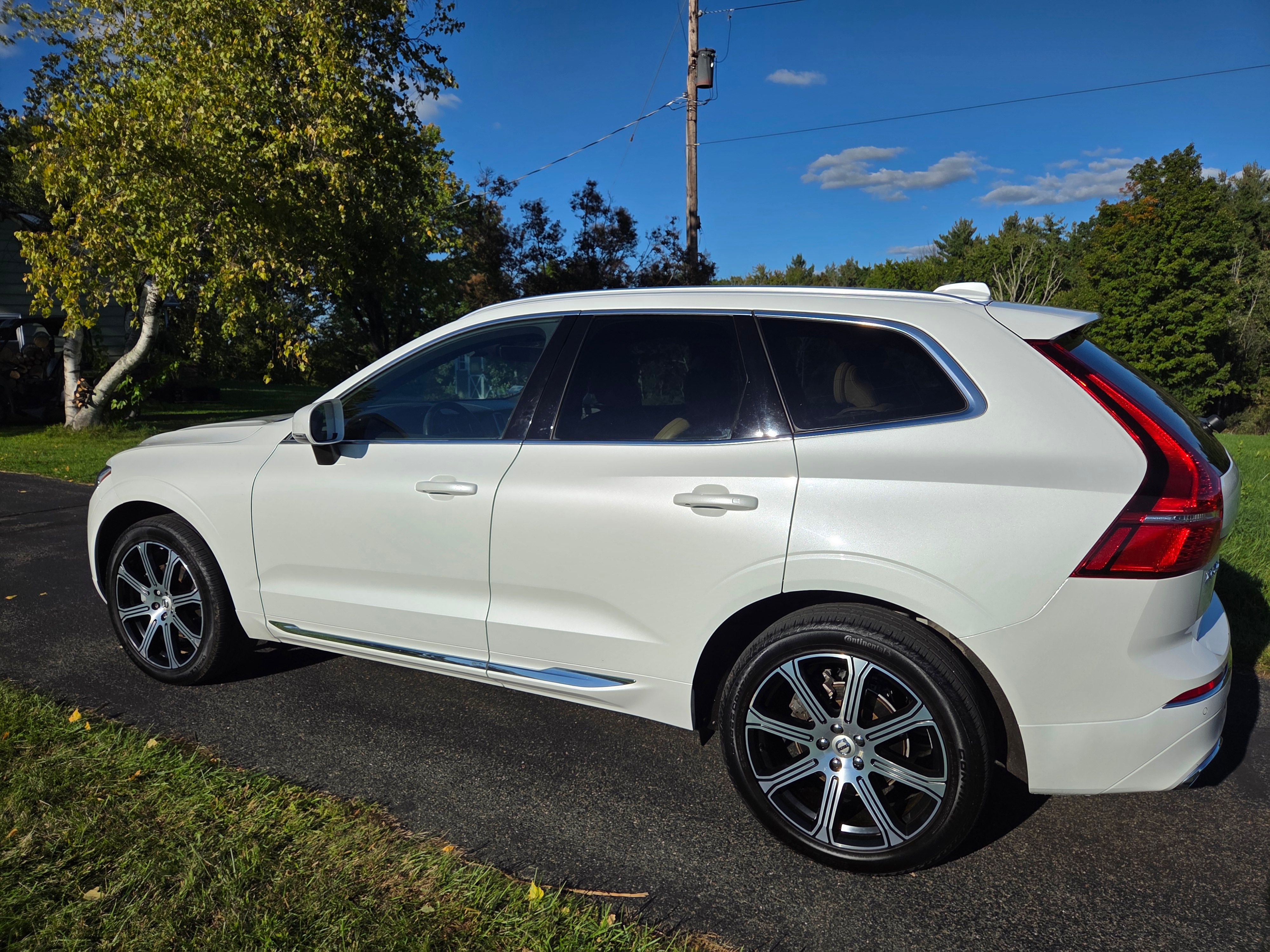 Used 2021 Volvo XC60 T5 Inscription w/ Protection Package AWD/4WD image 23