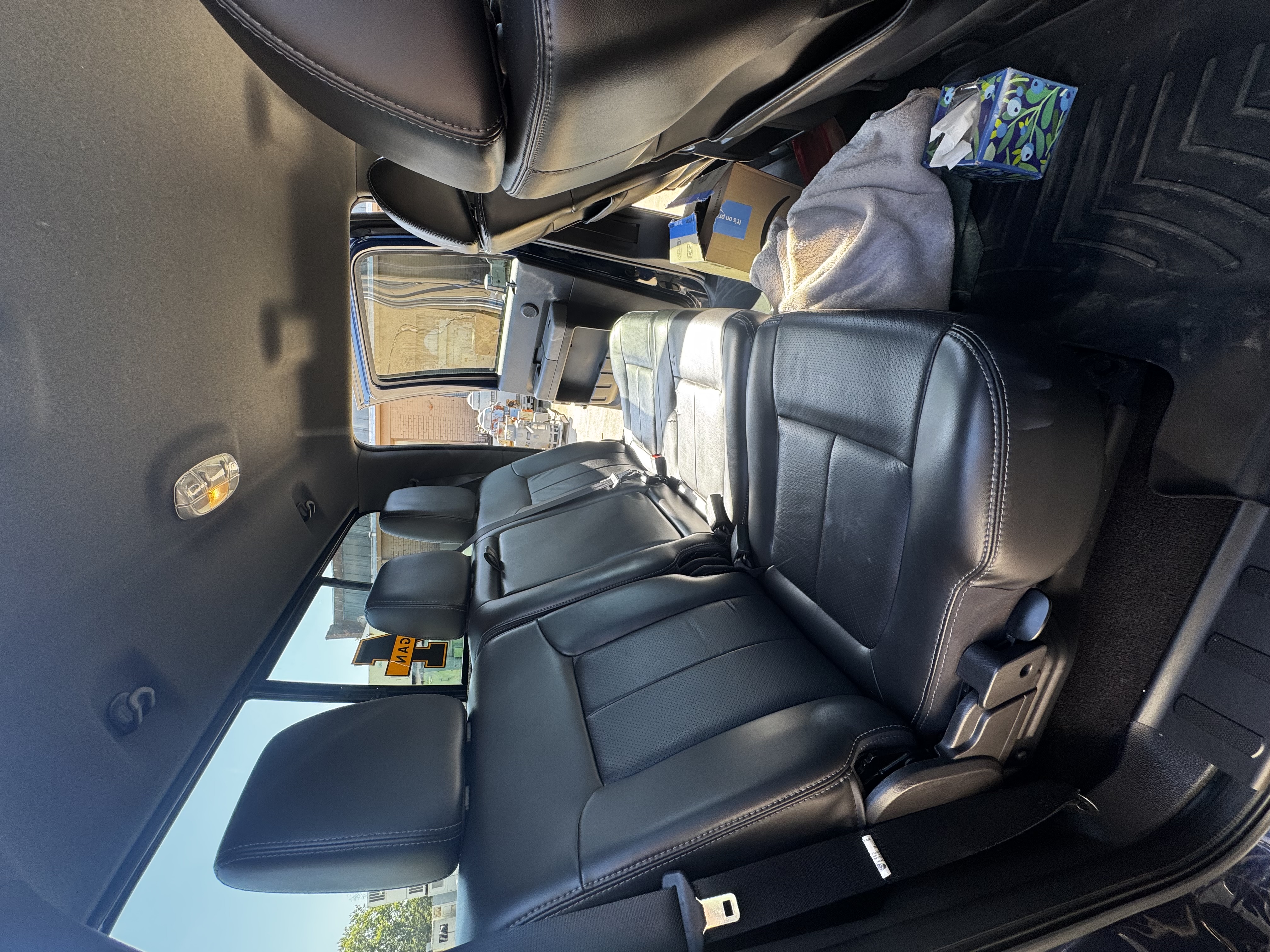 Used 2011 Ford F250 Lariat w/ Lariat Interior Pkg AWD/4WD image 8