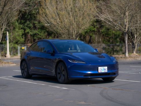 Used 2024 Tesla Model 3 Long Range image 1