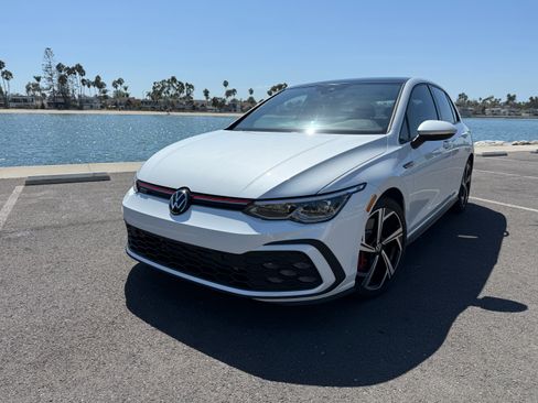 Used 2024 Volkswagen GTI SE FWD image 2