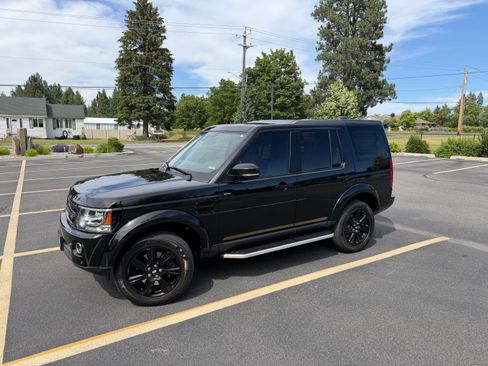 Used 2015 Land Rover LR4 HSE AWD/4WD image 1