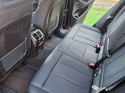 Used 2021 BMW X3 xDrive30i w/ Premium Package image 11