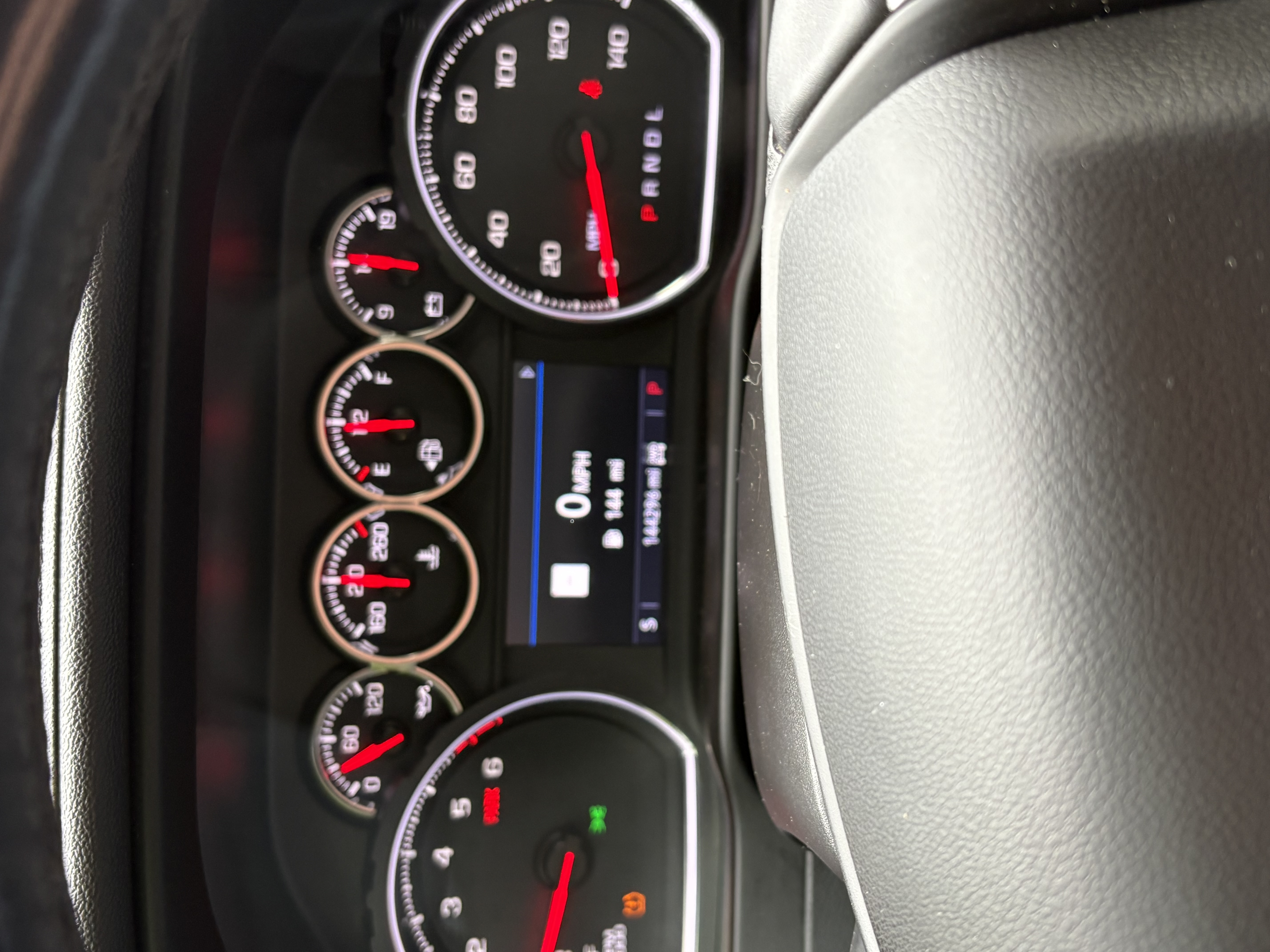Used 2019 Chevrolet Silverado 1500 LTZ w/ LTZ Plus Package AWD/4WD image 12