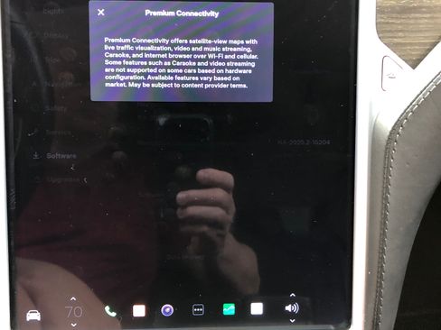 Used 2016 Tesla Model X 75D image 20