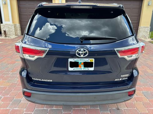 Used 2015 Toyota Highlander XLE AWD/4WD image 5