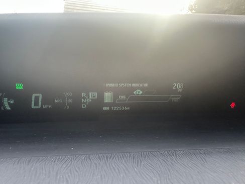 Used 2013 Toyota Prius Persona Series image 17