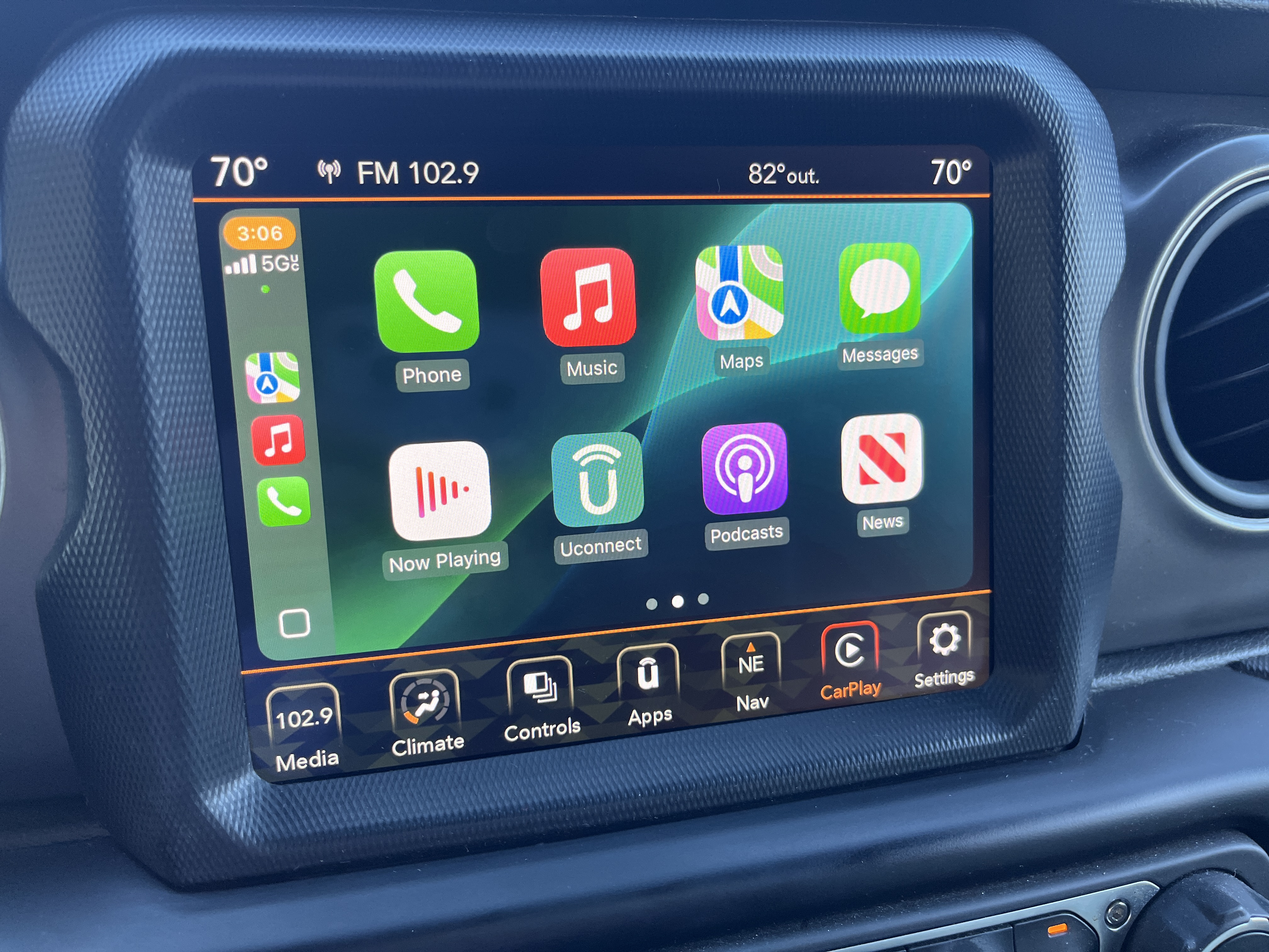 Used 2021 Jeep Wrangler Unlimited Sport AWD/4WD image 11