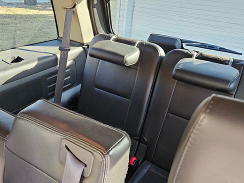 Used 2007 Ford Explorer XLT image 12