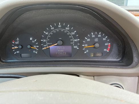 Used 2003 Mercedes-Benz CLK 320 Cabriolet image 10