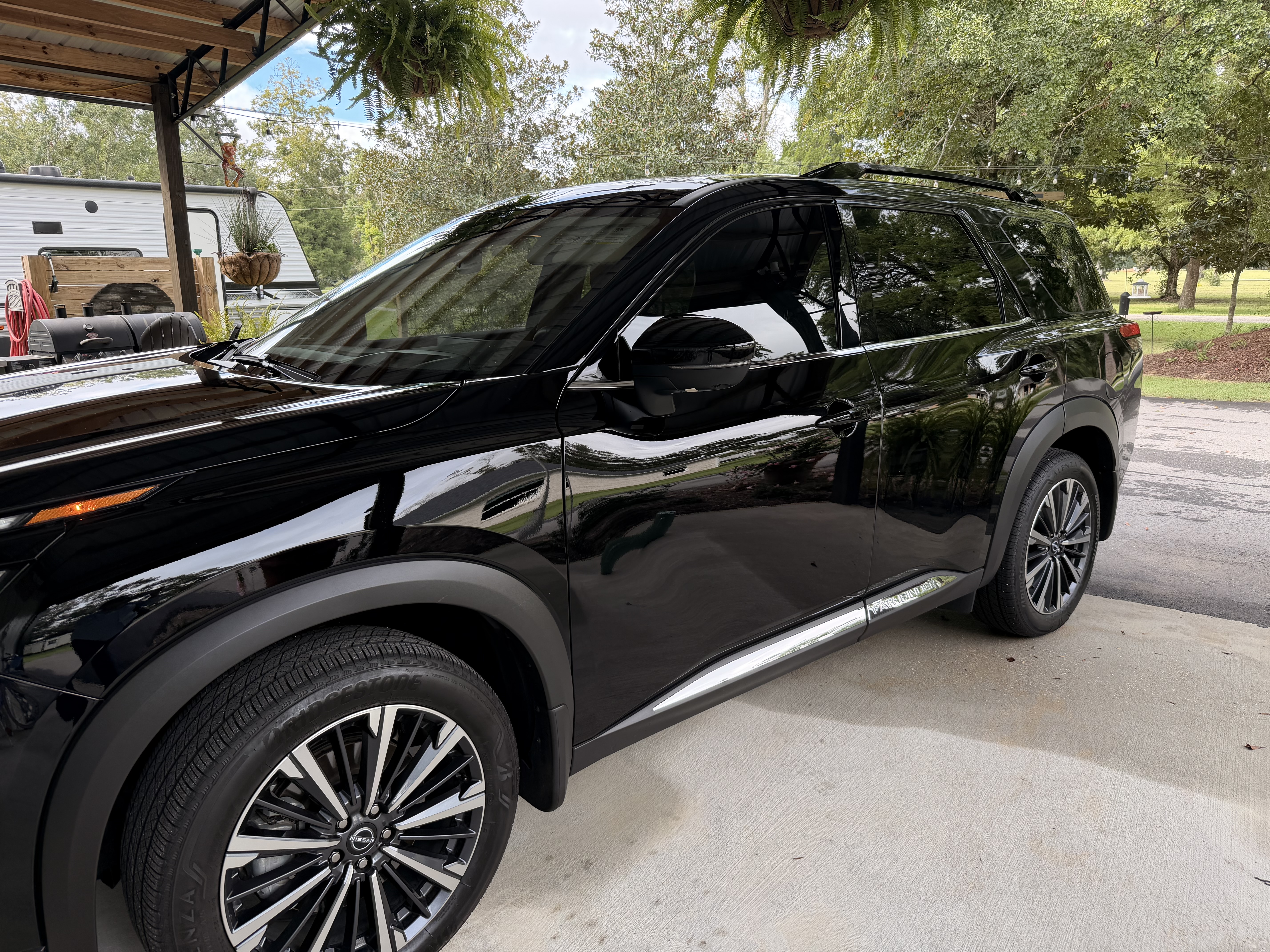 Used 2026 Nissan Pathfinder Platinum AWD/4WD image 9