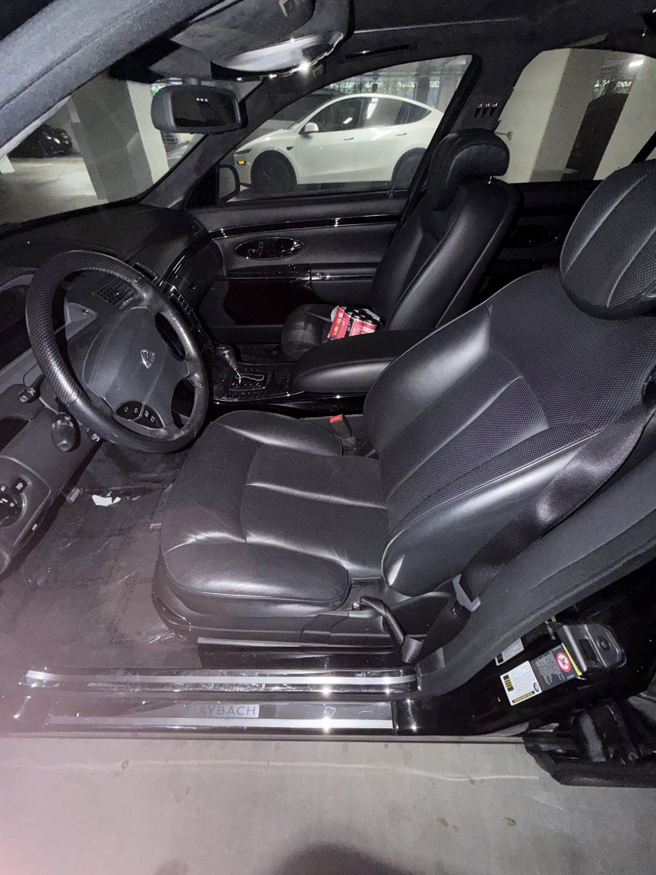 Used 2006 Maybach 57 S RWD image 13