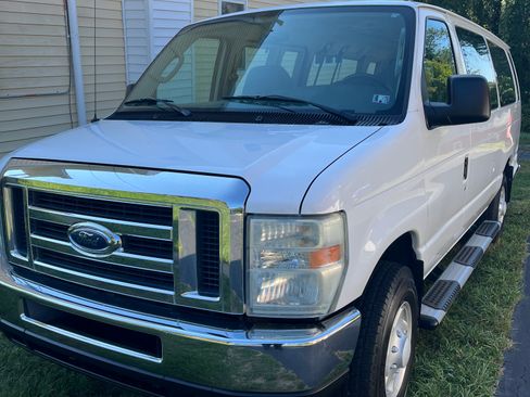 Used 2008 Ford E-350 and Econoline 350 XLT image 14